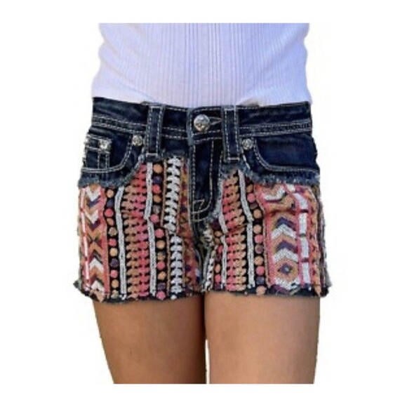 Miss Me JK6364H Girls Size 16 Raw Hem Colorful Sequined Shorts - Picture 2 of 13